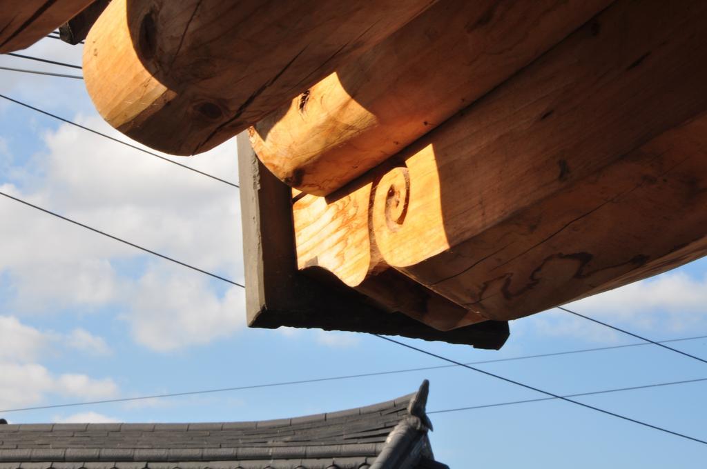 Soi Hanok Stay Гиеонгджу Екстериор снимка