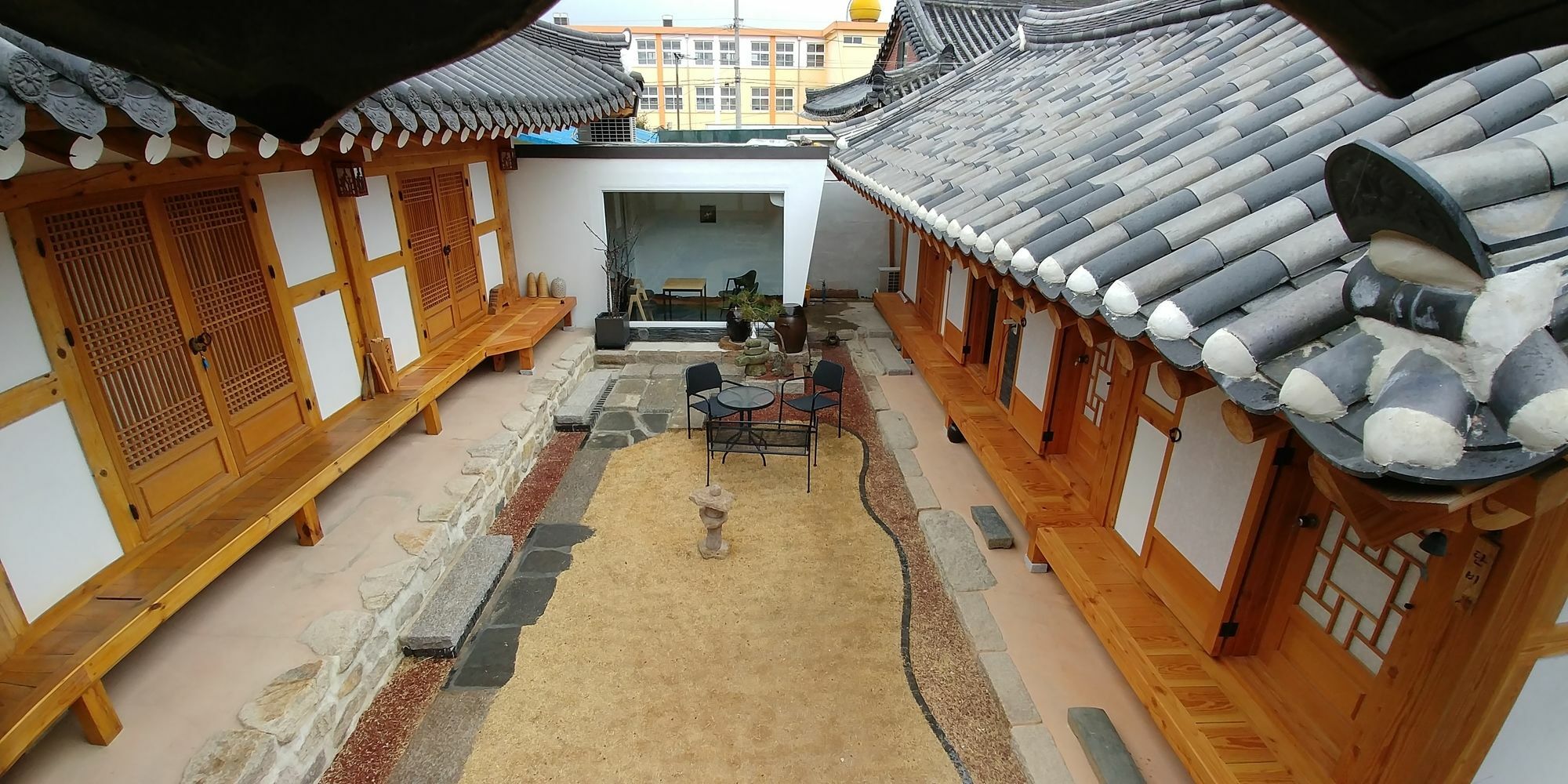 Soi Hanok Stay Гиеонгджу Екстериор снимка